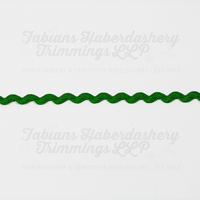 8mm Green Ric Rac, 300m