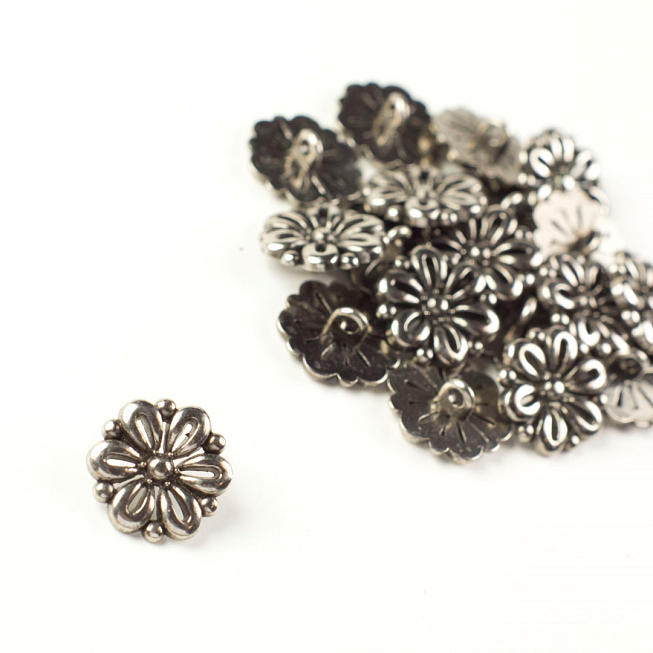 30L Silver Flower Button, 25pcs