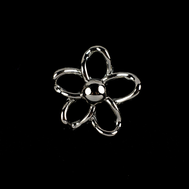60L Silver Flower Button, 10pcs