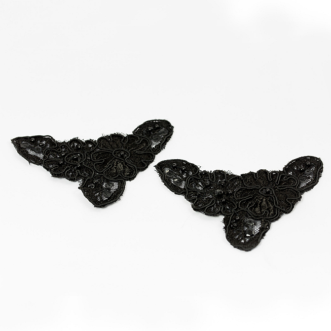 Black Motifs, 1 Pair