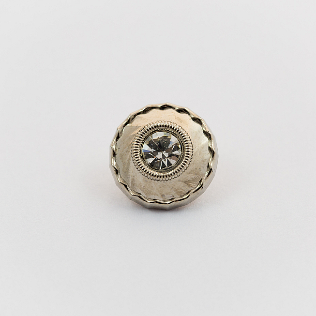 24L Silver Shine Diamante Button