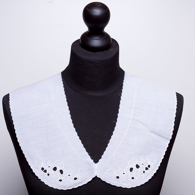 Broderie Anglaise Collar 35715A