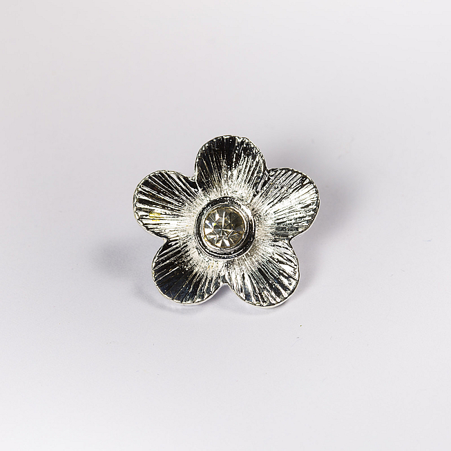 36L Silver Flower Diamante Button