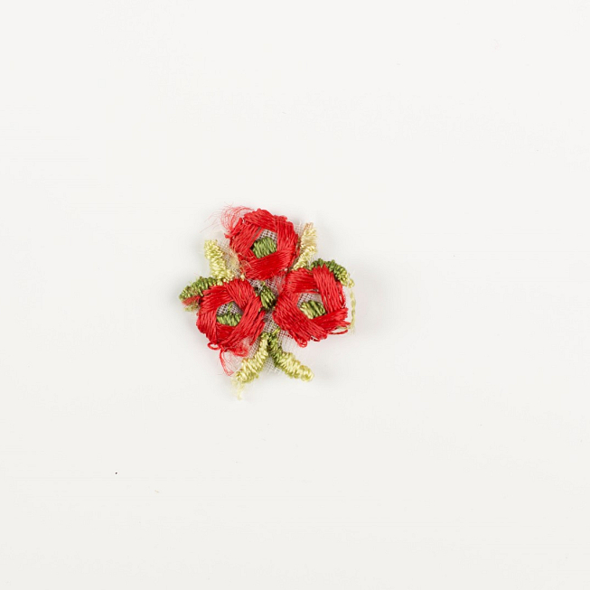 Small 3-Cluster Red Guipure Applique, 15pcs