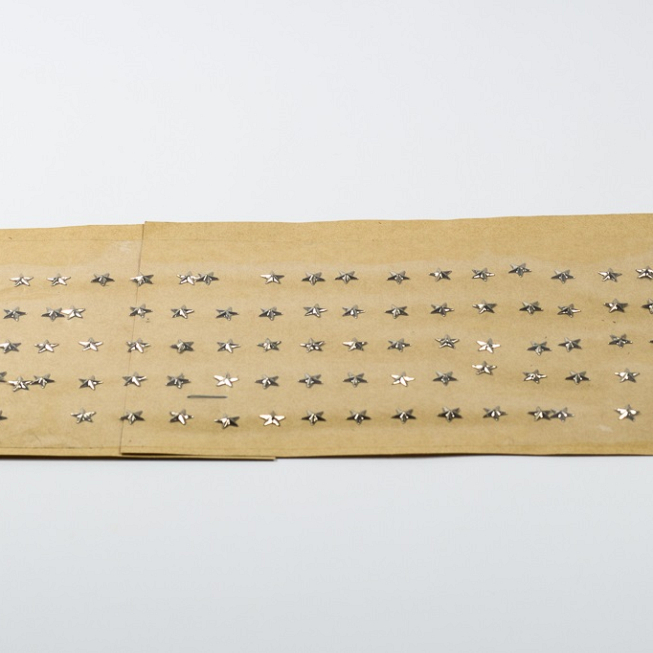 175 x 7mm Silver Star Studs