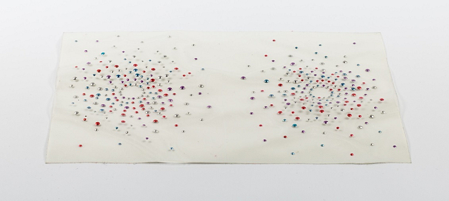 Round Assorted Studs Design