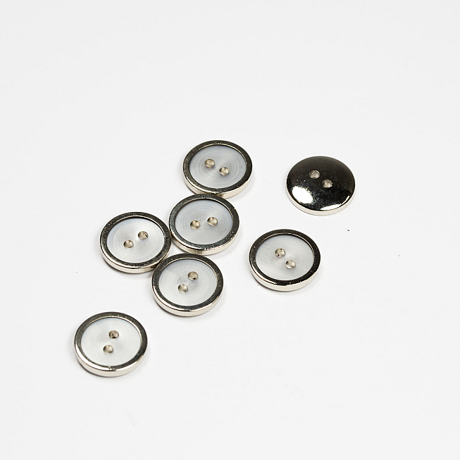 24 ligne 2-Hole Silver Rim Button, 50pcs