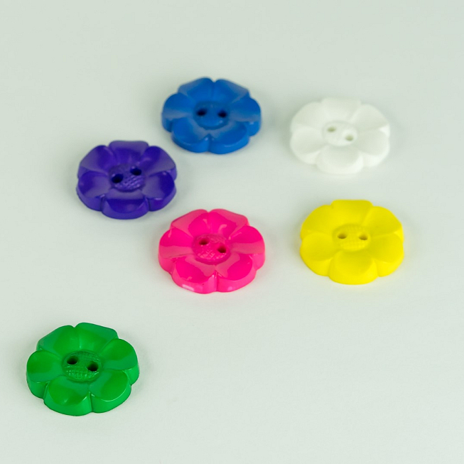 34L 2-Hole Flower Button, 100pcs