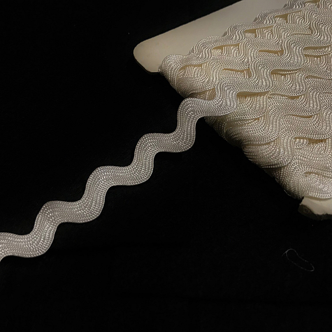 15mm Ivory Ric Rac, 25m