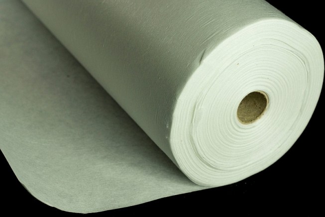 Heavy Iron-on Interfacing Roll, 100m