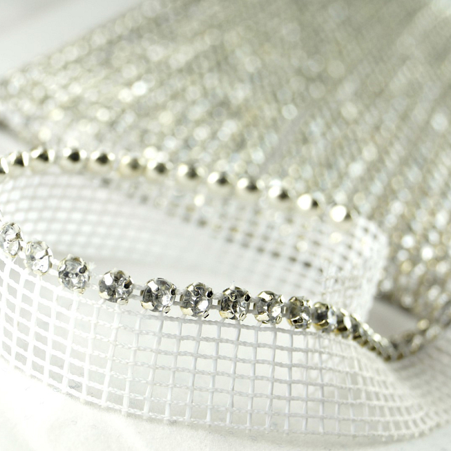 Diamante Insertion Trim, 9.1m