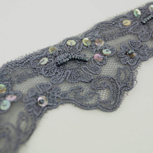 Violet Scalloped Embroidery Trim, 13m