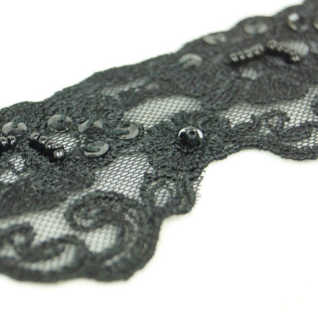 Dark Green Scalloped Embroidery Trim, 13m