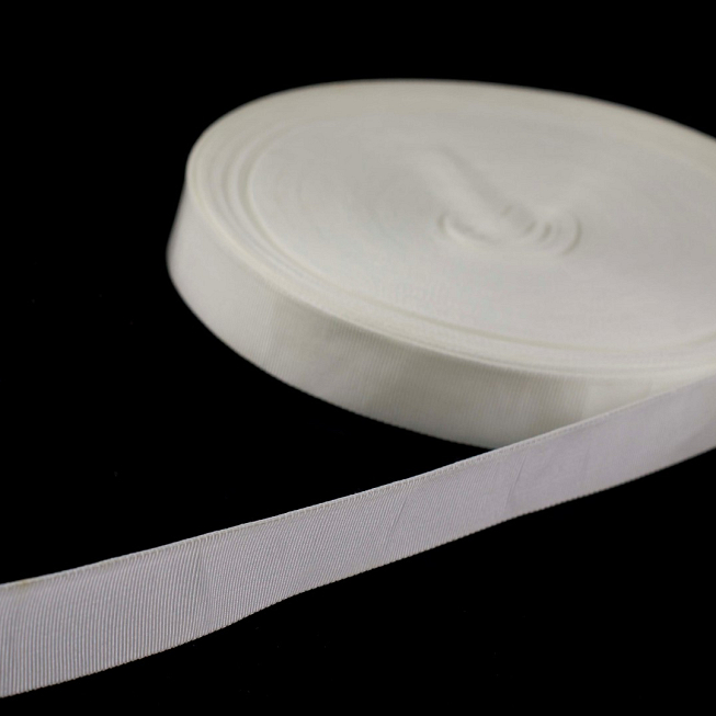 Curved Petersham, 40m